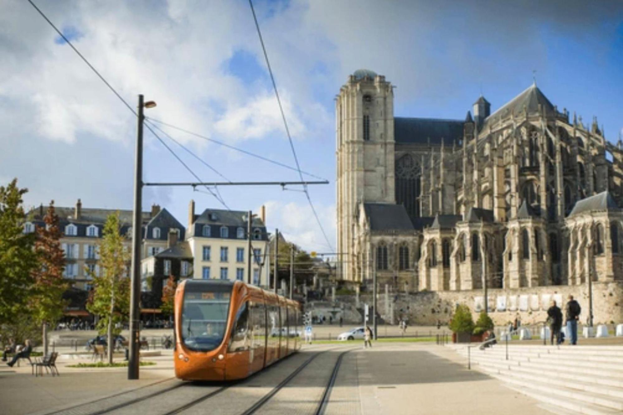 Magnifique Appart Centre Ville Renove 2 Pers Le Mans Esterno foto